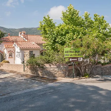 Szálloda Astria Le Lavandou